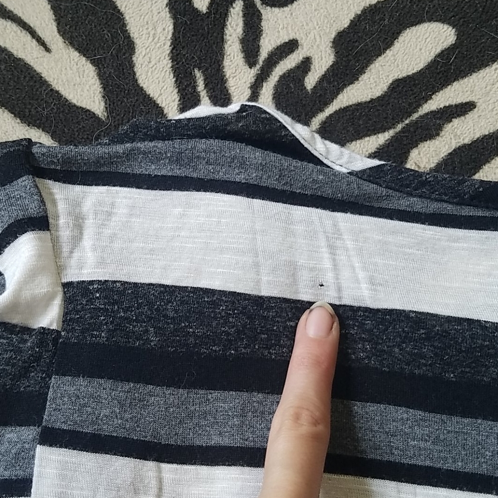 Mesh Tiger and Striped Back Top - Picture 8 of 11
